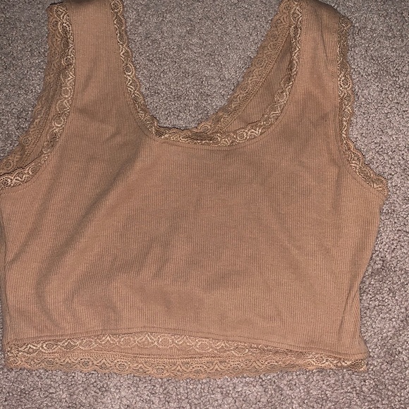 cropped tank top - Picture 3 of 4
